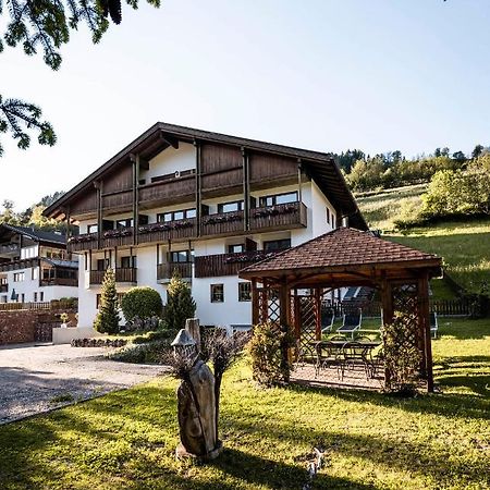 Raschoetzhof Funes  Exterior foto