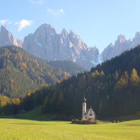 Raschoetzhof Funes  Exterior foto